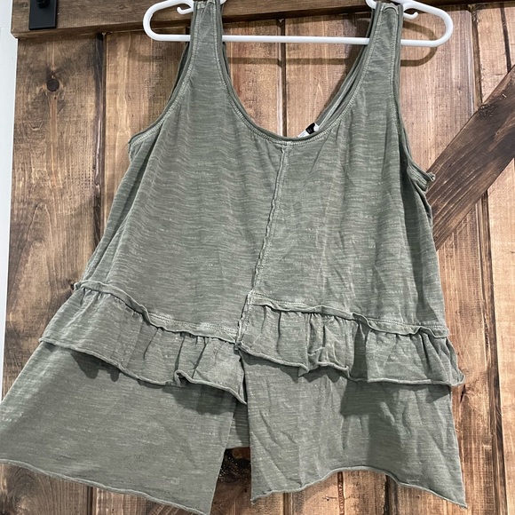 WilliamRast women’s tank top size large. - Picture 4 of 4